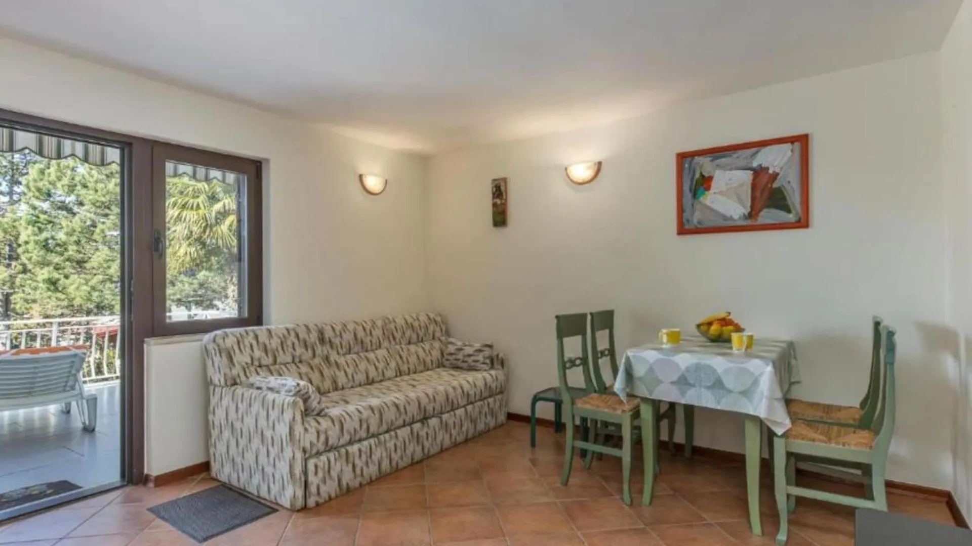 Apartment With Balcony And 1 Room Njivice Κροατία